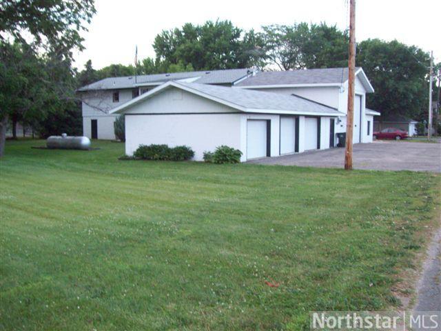 315 Front St, Glencoe, MN 55336 photo 3
