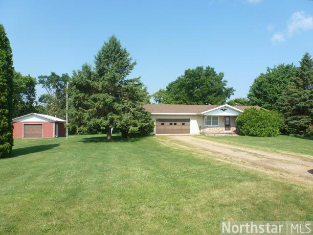 686 200th St, Baldwin, WI 54002 photo 1