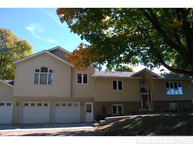 2090 Budd Ave, Maple Plain, MN 55359 photo 1