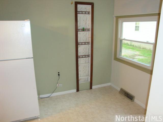 7948 E River Rd, Minneapolis, MN 55432 photo 7