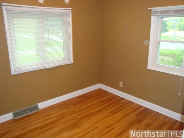 7948 E River Rd, Minneapolis, MN 55432 photo 9