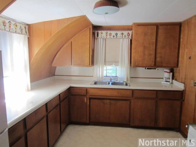 211 2nd Ne St, Avon, MN 56310 photo 2