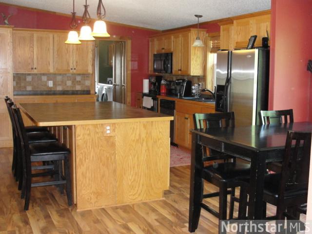 7812 110th St, Milaca, MN 56353 photo 4