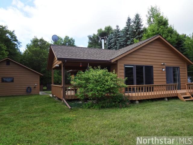 712 Edgewater Dr NW, Hackensack, MN 56452 photo 1