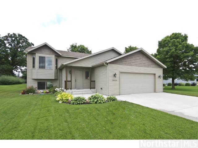 24423 19th Ave, Saint Cloud, MN 56301 photo 1