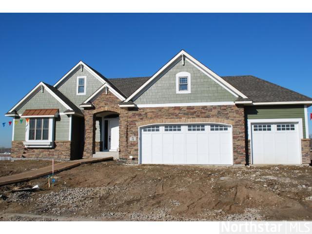 1339 Mound Trl, Hugo, MN 55038 photo 1