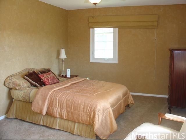 3959 Hunters Hill Way, Minnetonka, MN 55345 photo 17