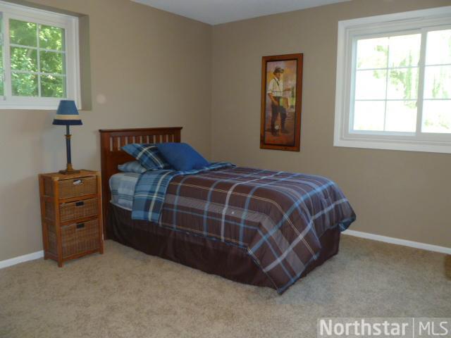 3959 Hunters Hill Way, Minnetonka, MN 55345 photo 14