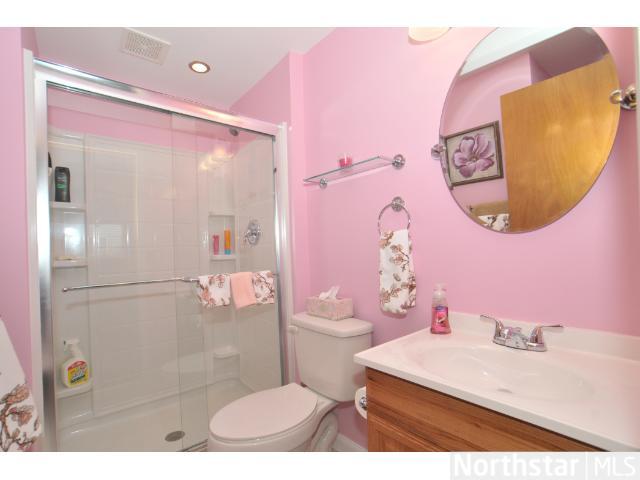 1438 Applegate Ln, Shakopee, MN 55379 photo 15