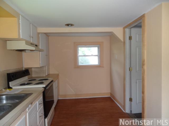 1020 4th Nw St, Faribault, MN 55021 photo 3