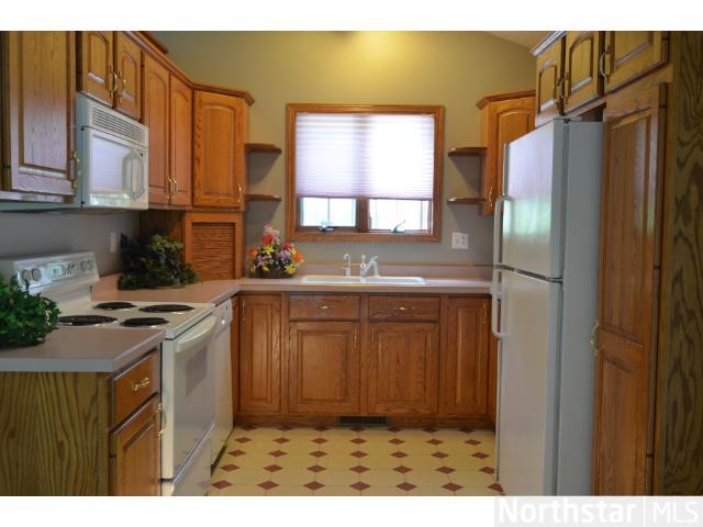 655 Hallstrom Dr, Red Wing, MN 55066 photo 10