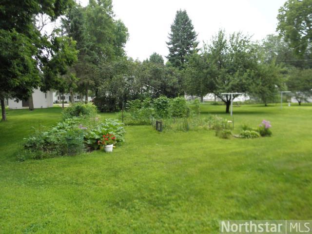 820 6th Nw St, Faribault, MN 55021 photo 3