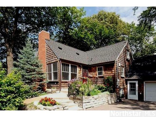 80 Smith Ave, Wayzata, MN 55391 photo 1