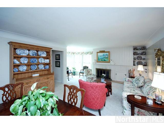 80 Smith Ave, Wayzata, MN 55391 photo 3