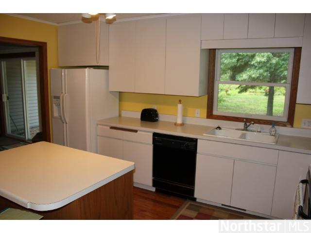 1731 Cherry Ln, Saint Cloud, MN 56304 photo 3