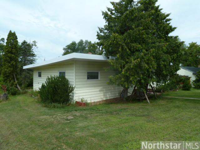 510 4th St, Walker, MN 56484 photo 3