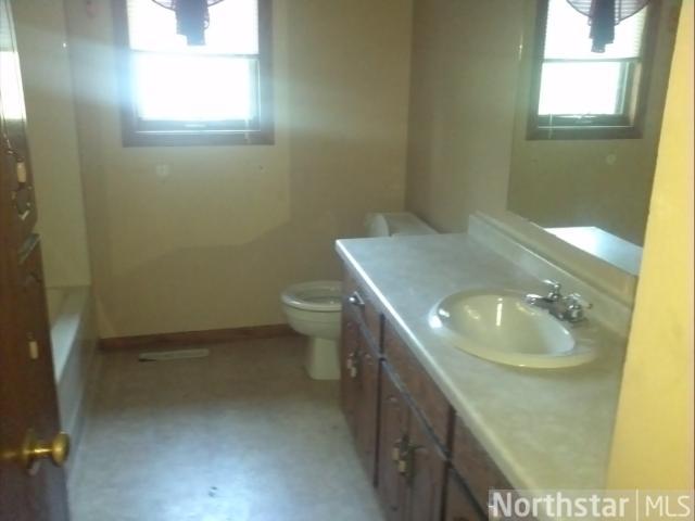 906 12th Se Ave, Saint Cloud, MN 56304 photo 5