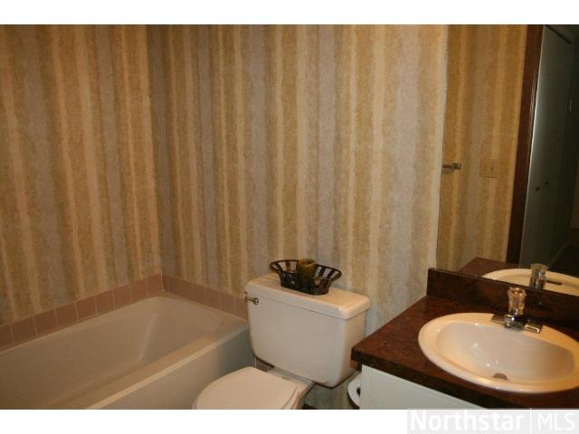 1518 22nd Nw Ave, Faribault, MN 55021 photo 17