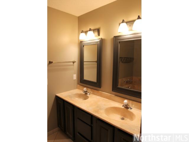 8426 Red Pine Cir, Baxter, MN 56425 photo 9