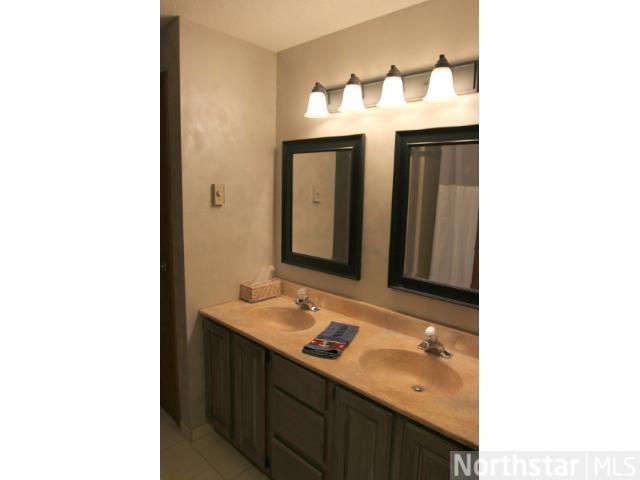 8426 Red Pine Cir, Baxter, MN 56425 photo 15