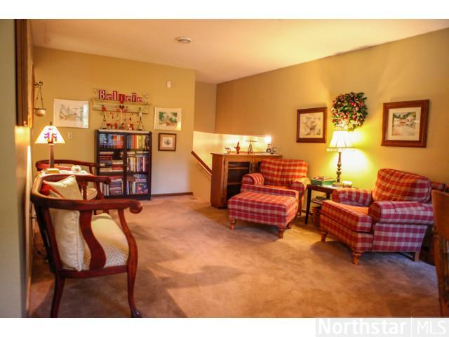 1663 Buckingham Path, Faribault, MN 55021 photo 4