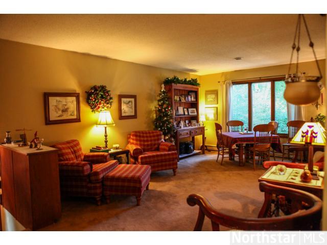 1663 Buckingham Path, Faribault, MN 55021 photo 3