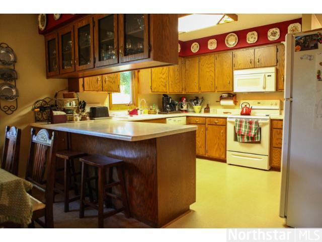 1663 Buckingham Path, Faribault, MN 55021 photo 9