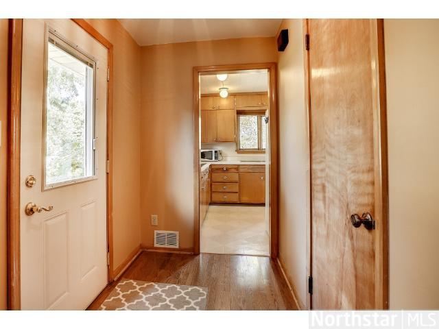 5059 Main E St, Maple Plain, MN 55359 photo 2