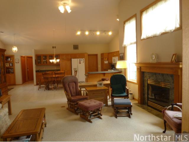 6989 Eagle Trl, Hugo, MN 55038 photo 3