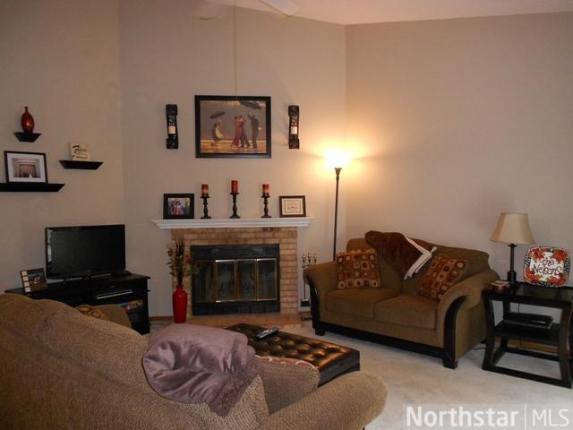 3545 Blue Jay Way #200, Eagan, MN 55123 photo 4