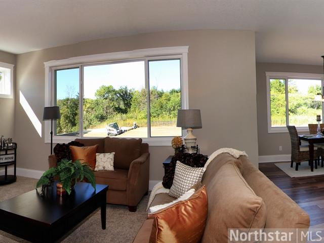 3210 Symphony Ct, Chaska, MN 55318 photo 9