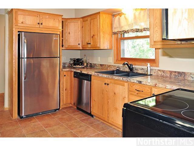 671 Bluffview Rd, South Haven, MN 55382 photo 3