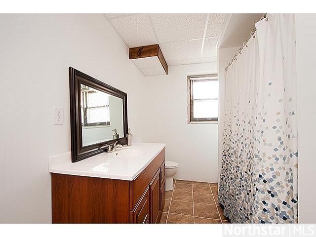 2560 3rd E Ave, Saint Paul, MN 55109 photo 8