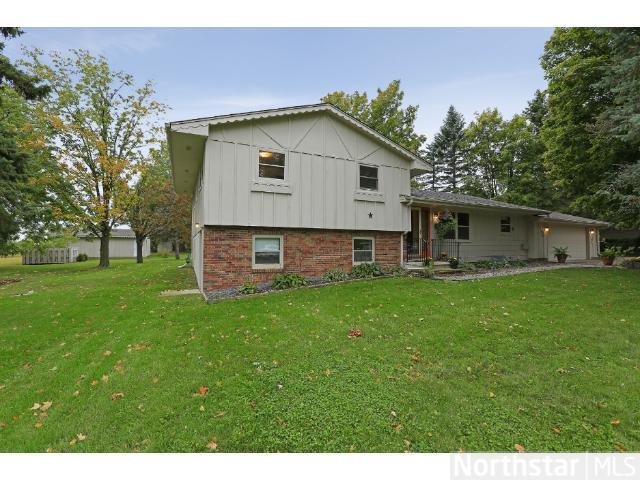 22835 Wagon Wheel Ln, Loretto, MN 55357 photo 2