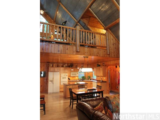 4332 Lakeview Dr, Cushing, MN 56443 photo 2