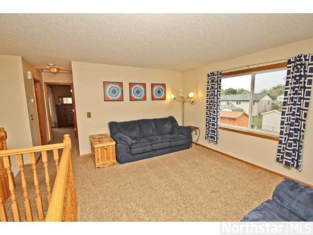 1875 73rd St, Hugo, MN 55038 photo 6