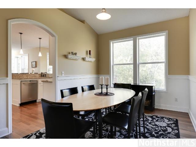 2758 Simons Dr, Chaska, MN 55318 photo 6