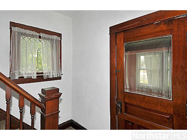 422 Park Nw Ave, Faribault, MN 55021 photo 4