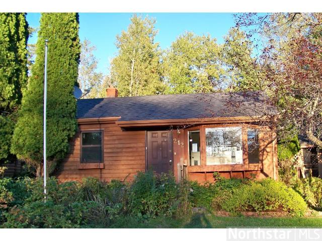 212 S 2nd Ave, Duluth, MN 55810 photo 1