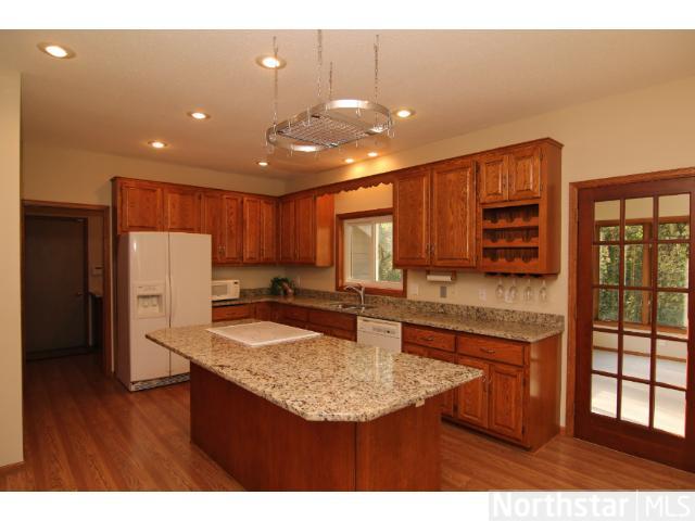 13630 Dan Patch Ln, Savage, MN 55378 photo 2