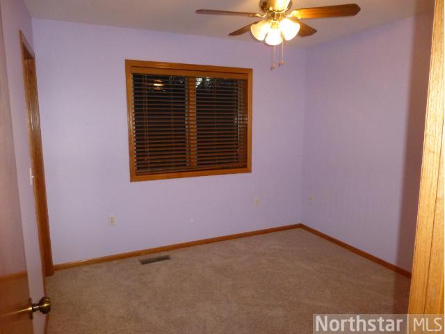 920 Syndicate St, Jordan, MN 55352 photo 3