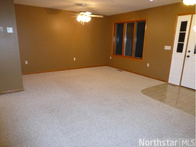 920 Syndicate St, Jordan, MN 55352 photo 5
