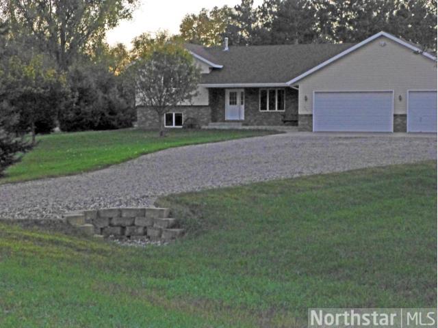 920 Syndicate St, Jordan, MN 55352 photo 2