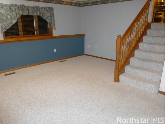 920 Syndicate St, Jordan, MN 55352 photo 11