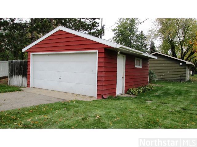 5849 Pleasant Ln, Saint Cloud, MN 56303 photo 4