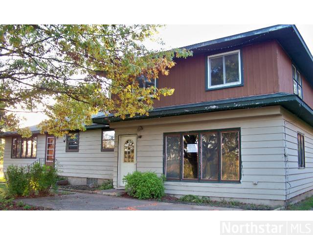6118 Rush Point Dr, Rush City, MN 55069 photo 1