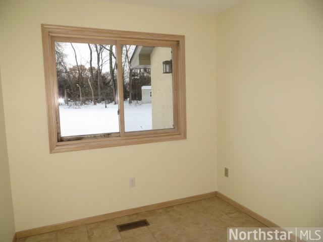 14390 Raspberry Dr, Rogers, MN 55374 photo 11