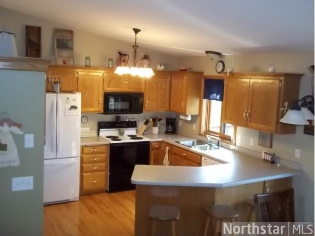 15869 Riverfield Ct, Cold Spring, MN 56320 photo 4