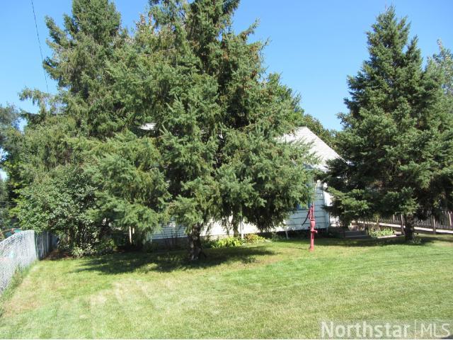 63 Circle Dr, Circle Pines, MN 55014 photo 2