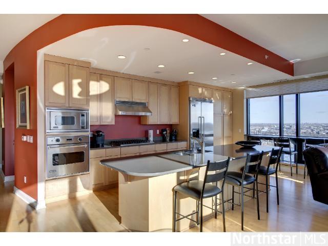 100 3rd S Ave #3204, Minneapolis, MN 55401 photo 2